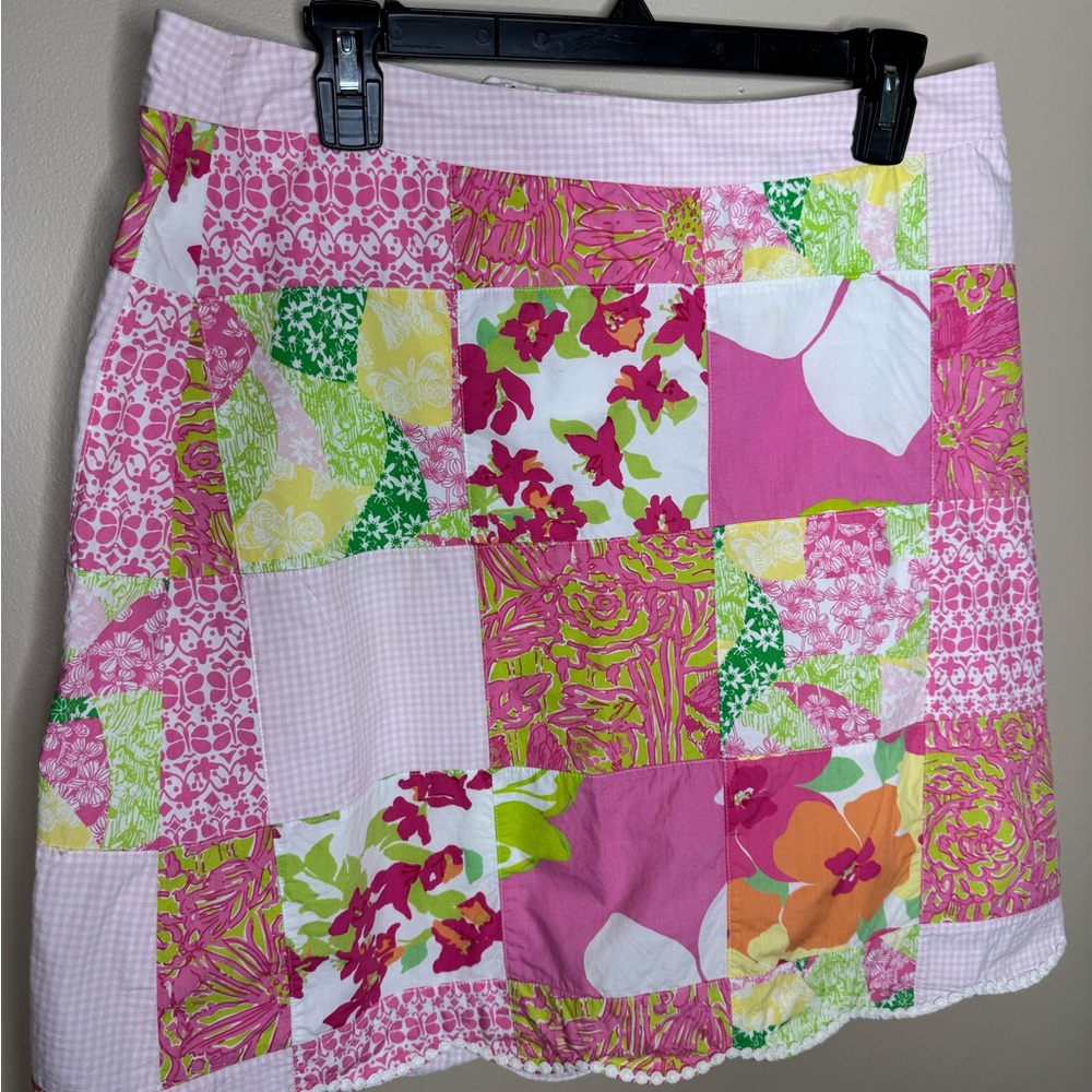 Lilly Pulitzer Pink and White Quilted Style Mini Skirt - Picture 3 of 16